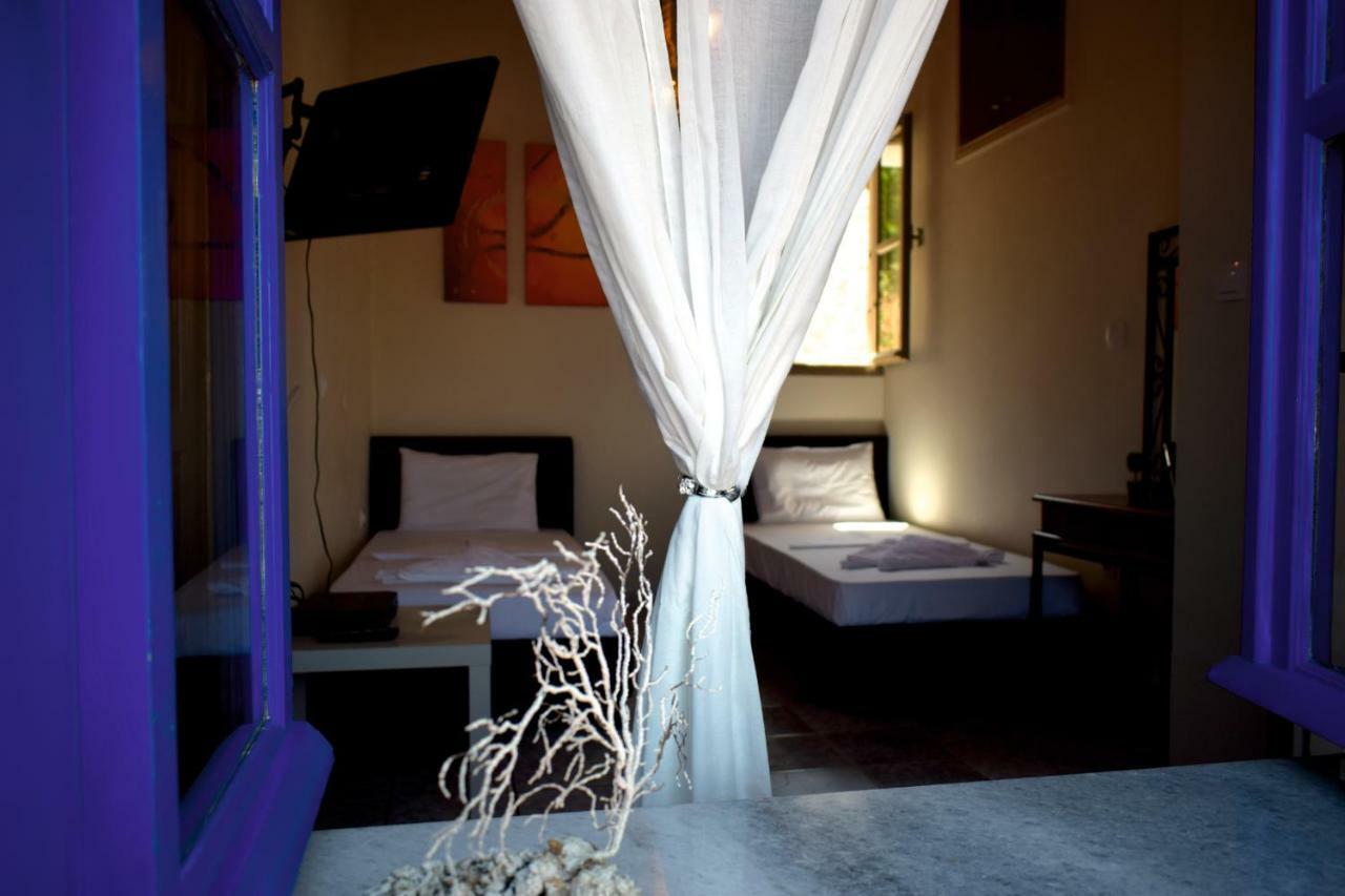 Occasus Room Chalki Town Ngoại thất bức ảnh